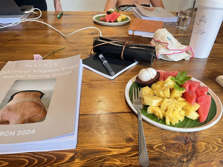 발리에서 요가지도자 자격증 YTT 준비부터 취득까지의 여정